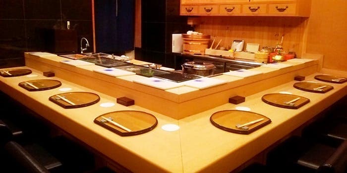 Sushi Murakami Jiro image 4