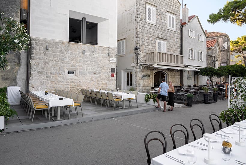 LD Restaurant image 3