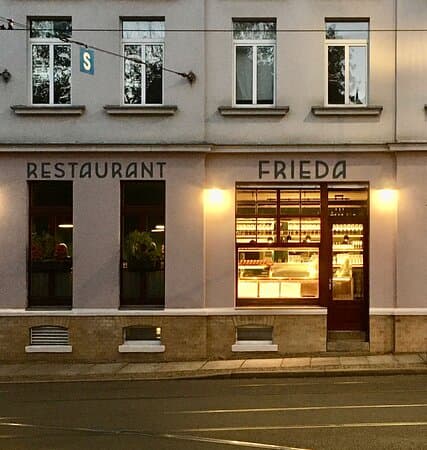 Frieda image 2