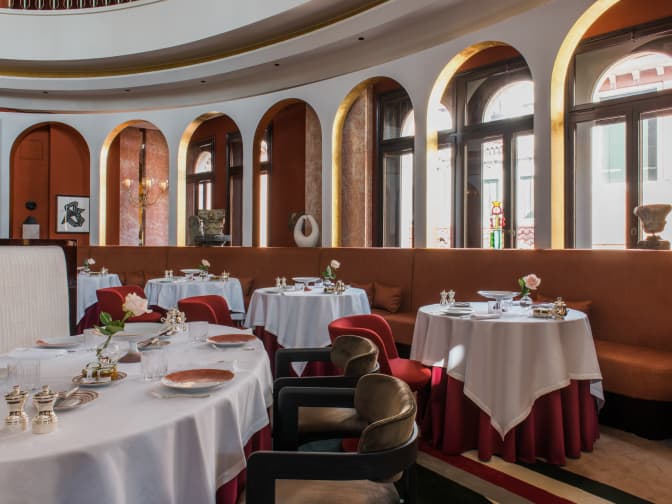 Palais Royal Restaurant image 3