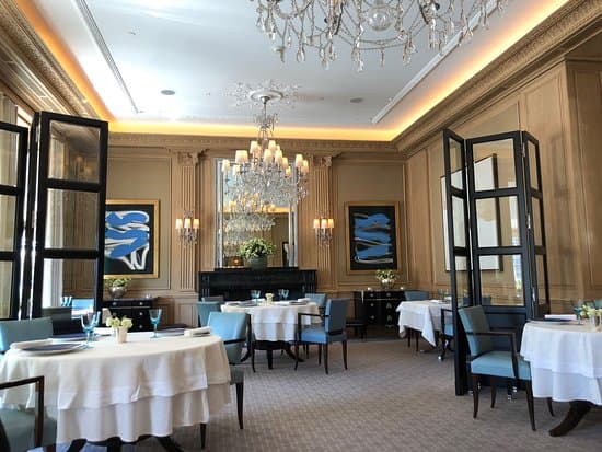 Il Lago image 3