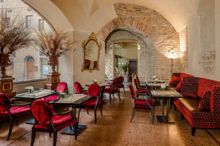 Photo of Santa Elisabetta