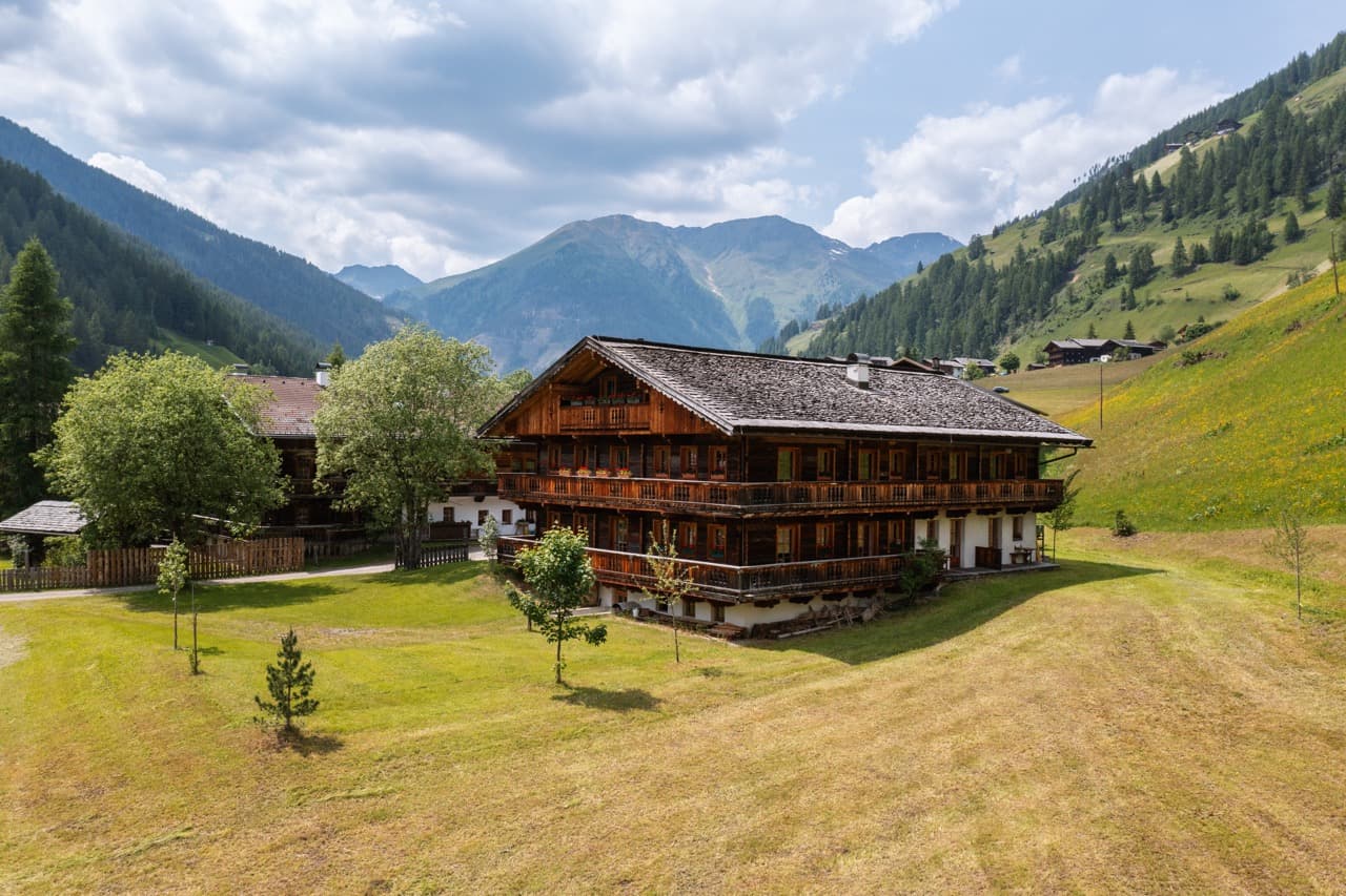 Gannerhof image 2