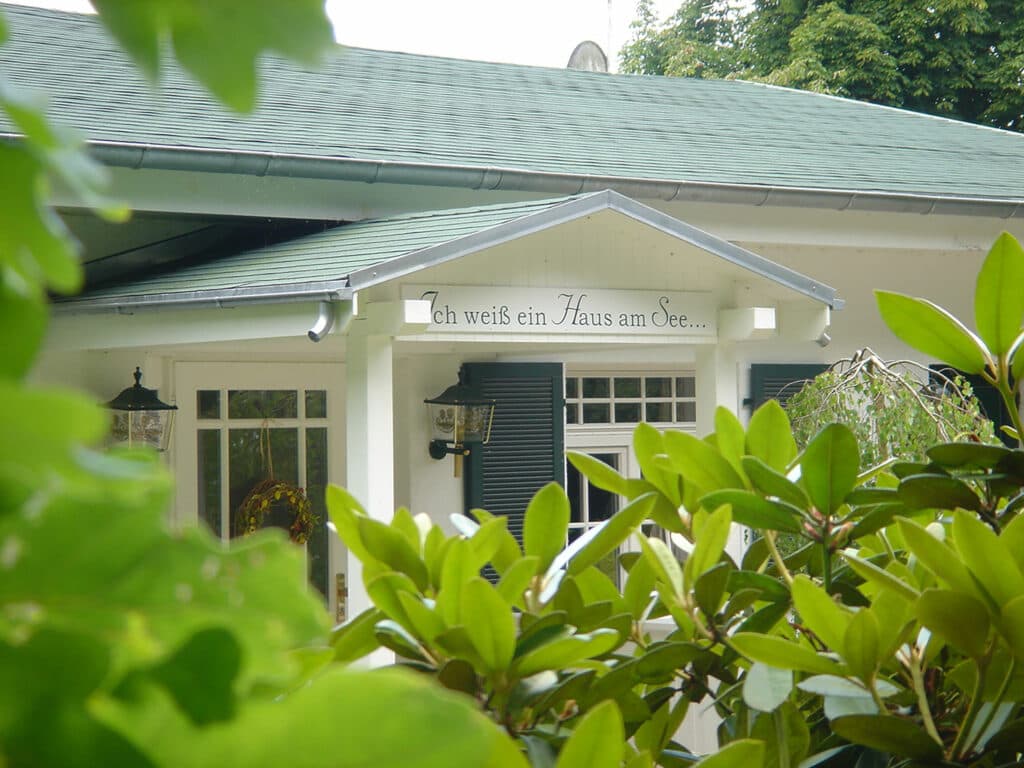 Ich weiß ein Haus am See image 2
