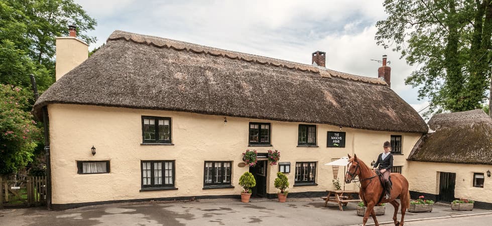 Masons Arms image 2